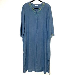Go Softly Patio Maxi House Dress Denim Medium Embroidered Peacock Detail Zipper
